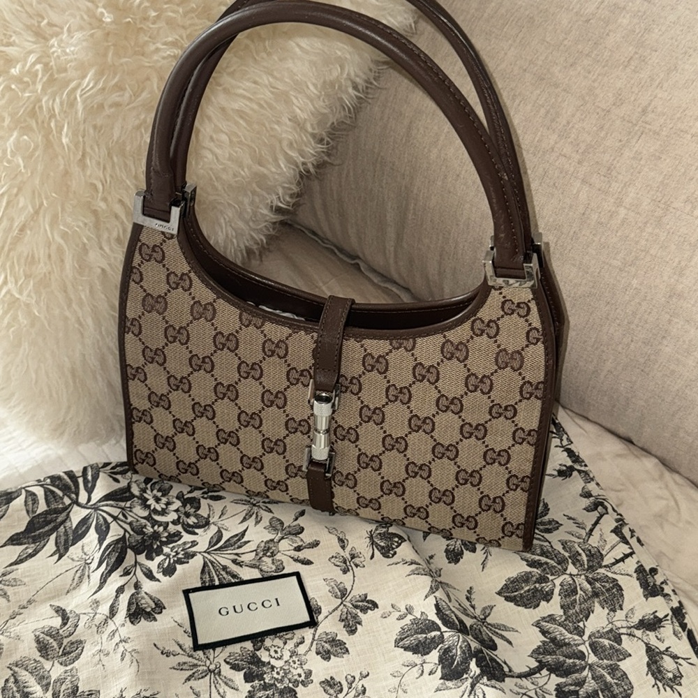 Gucci Vintage Canvas Jackie Bag w/ New Packaging (Store Bag, Dustbag, Ribbon)